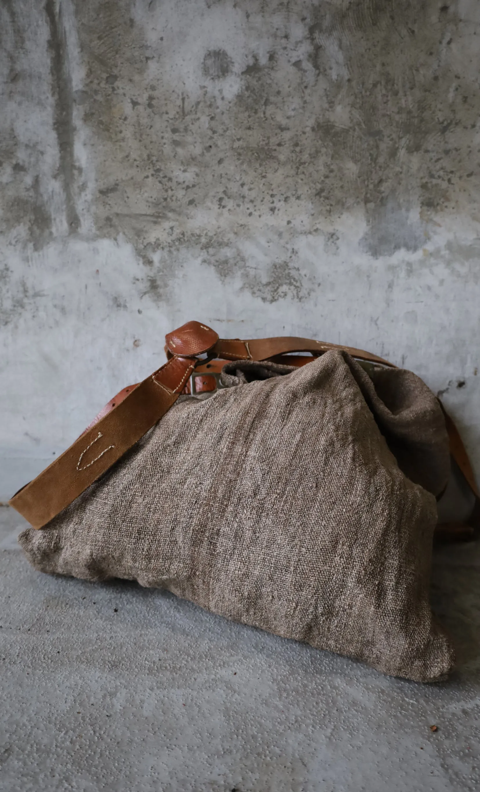 HANDWOVEN HEMP KNAPSACK