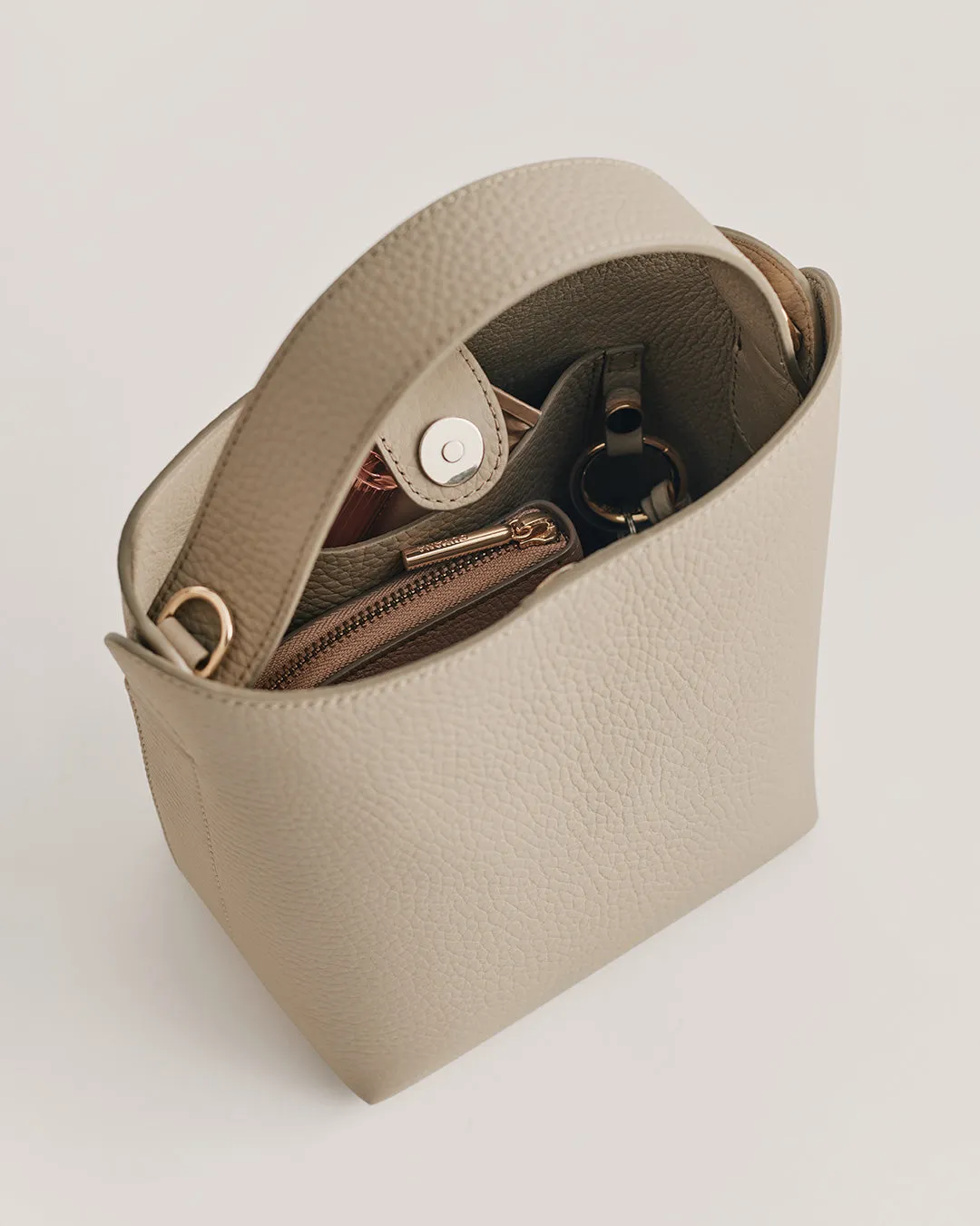 Mini Linea Bucket Bag