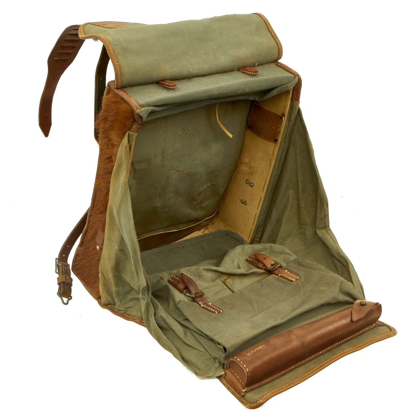 Original German WWII Radio Signalman #2 Fernsprechtornister Cowhide Backpack - Dated 1940